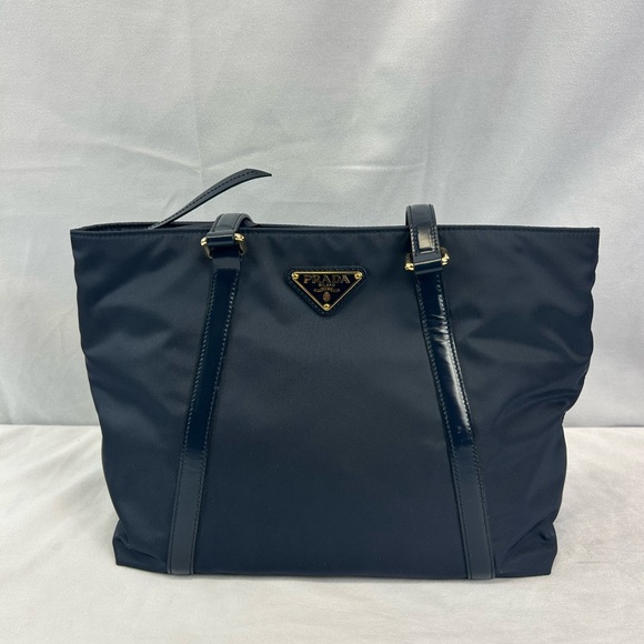 PRADA 
Tessuto Nylon Saffiano Tote - Picture 1 of 9